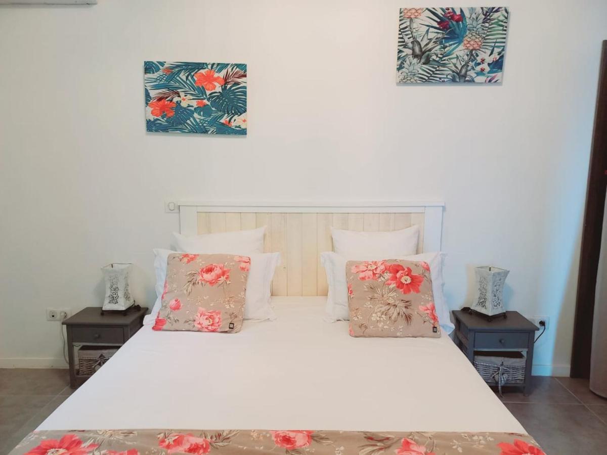 Le Damour Appartement 1 Ou 2 Chambres เลส์ อองซ์-ดิอาร์เลส ภายนอก รูปภาพ